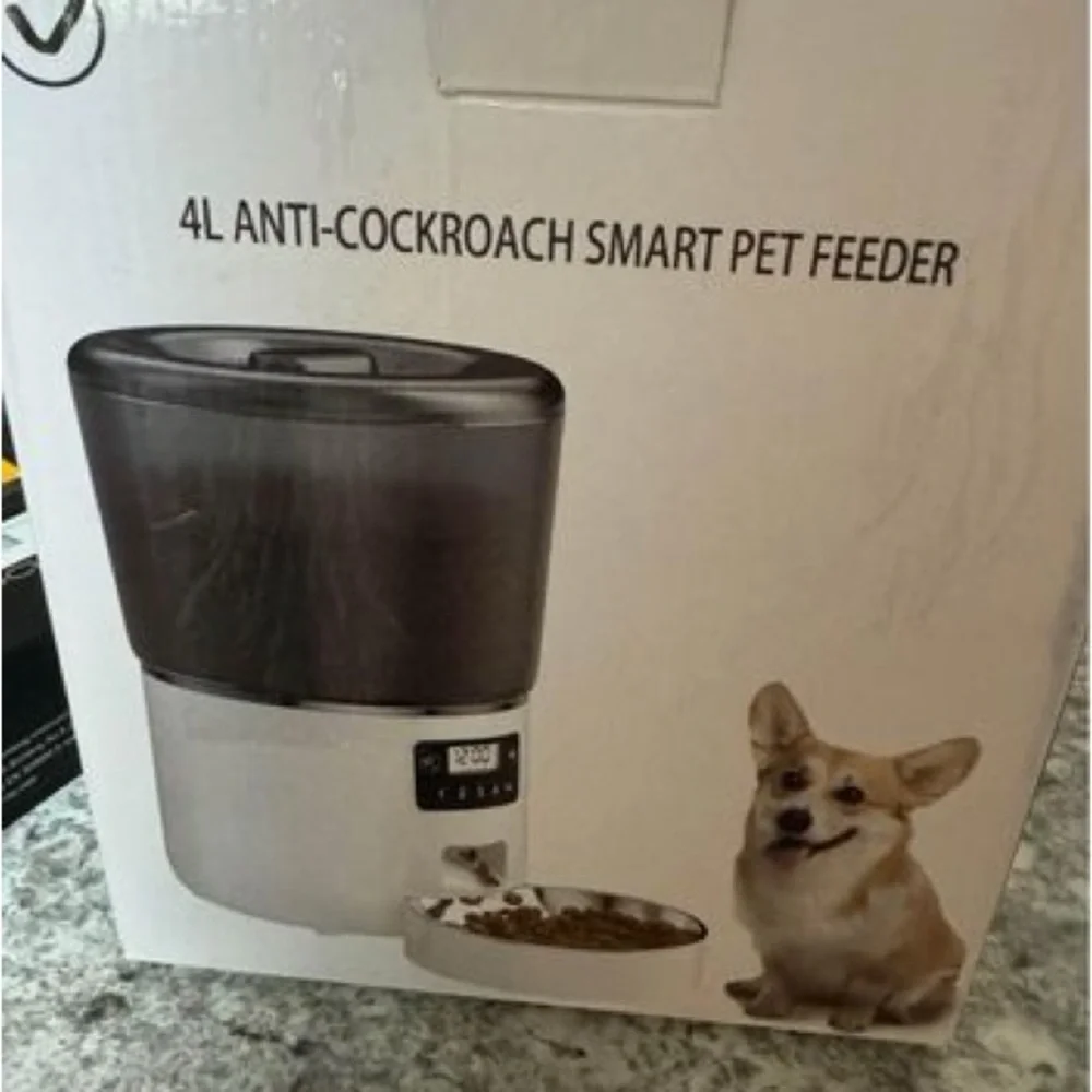 Smart Pet cat feeder chewy brand new